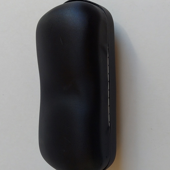 Chanel Sunglass Case  Black Good Condition - Picture 5 of 9
